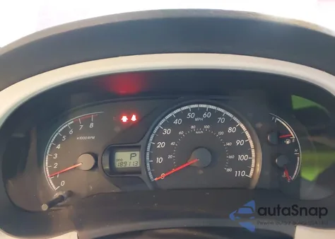 2012 Toyota Sienna Le V6 8 Passenger z USA, uszkodzony, nr VIN 5TDKK3DC5CS198097